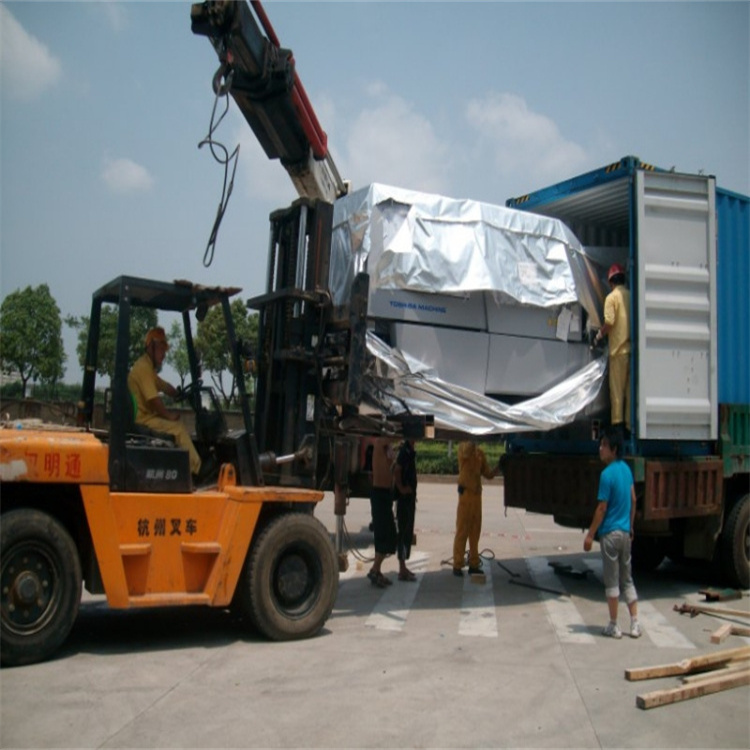 西流河镇附近的随车吊出租服务：选择指南与注意事项