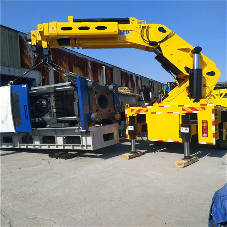 西流河镇大吨位折臂吊出租