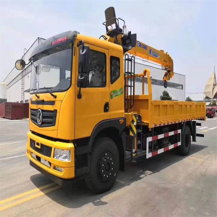 西流河镇附近找一辆随车吊出租