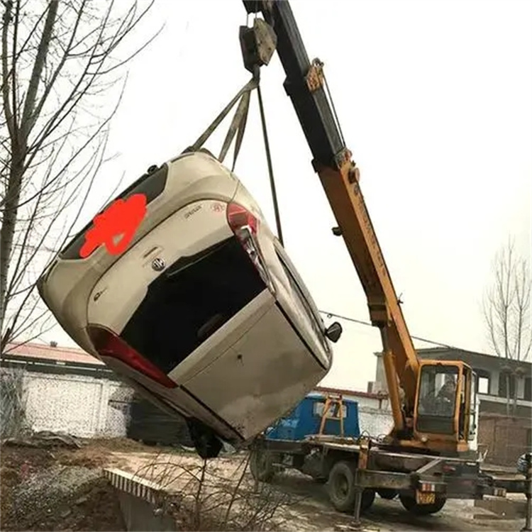 西流河镇随时待命，吊车24小时道路救援服务全解析